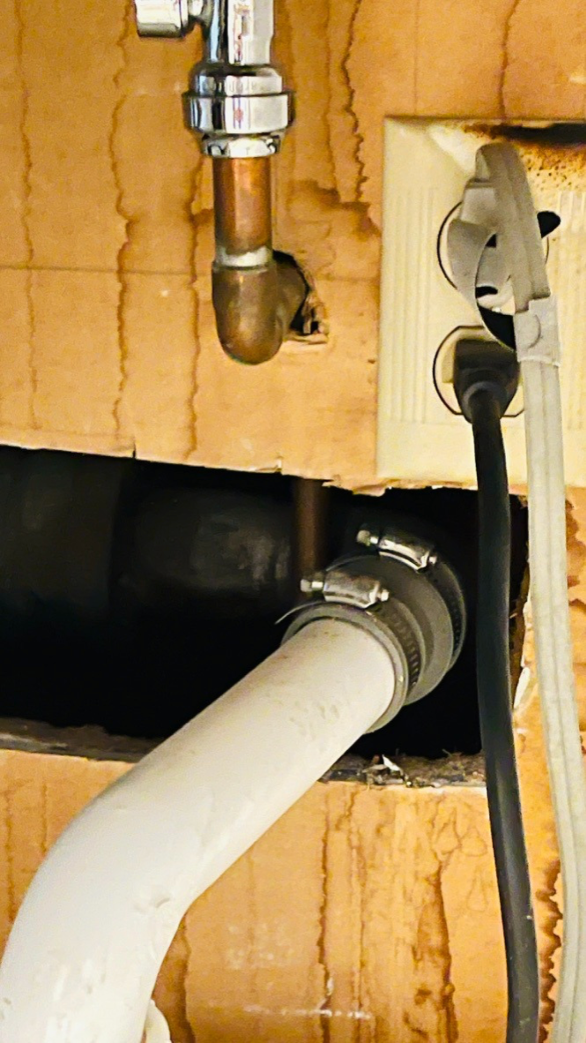 Mission band plumbing